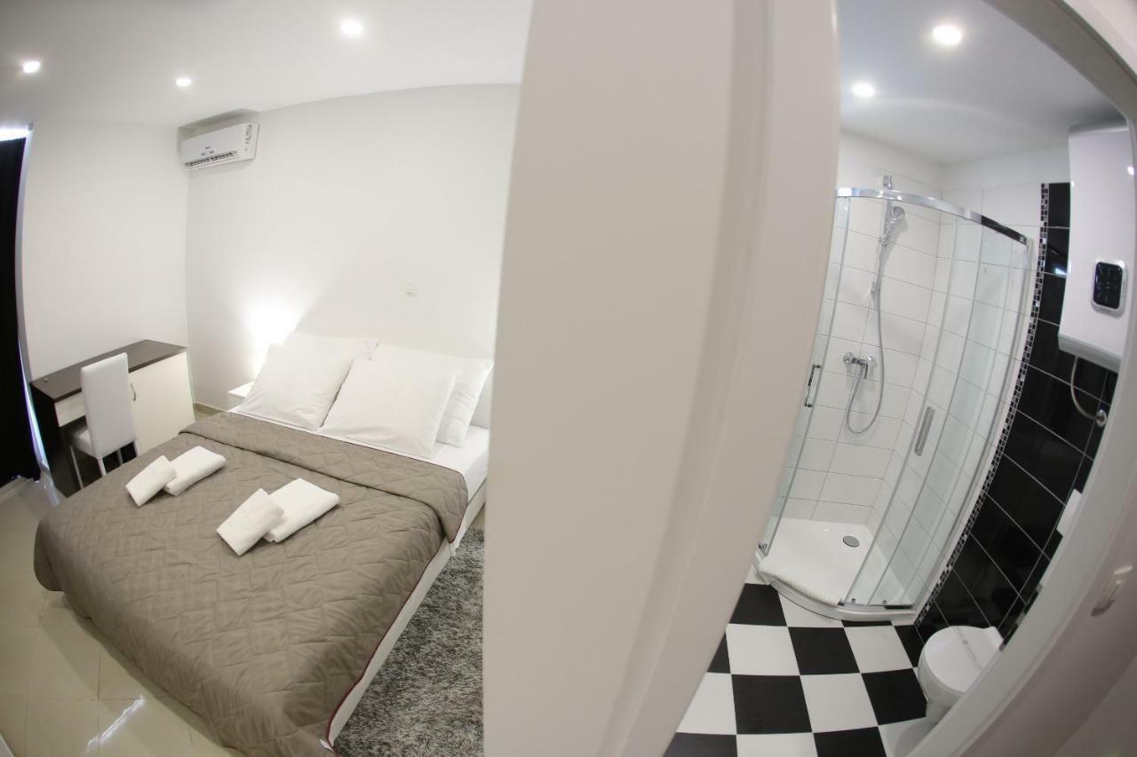 365 Rooms Zadar Buitenkant foto