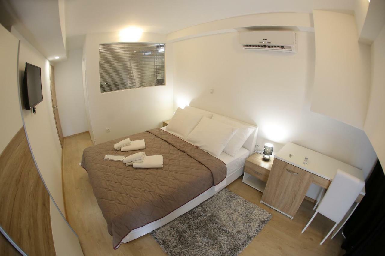 365 Rooms Zadar Buitenkant foto